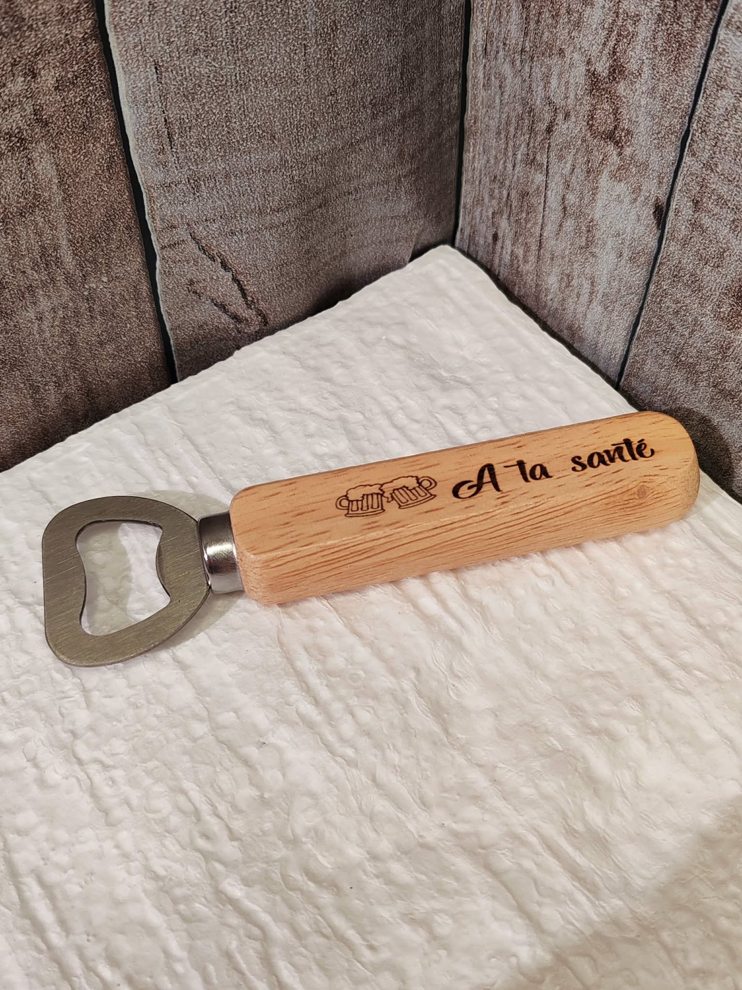 Décapsuleur gravé au laser