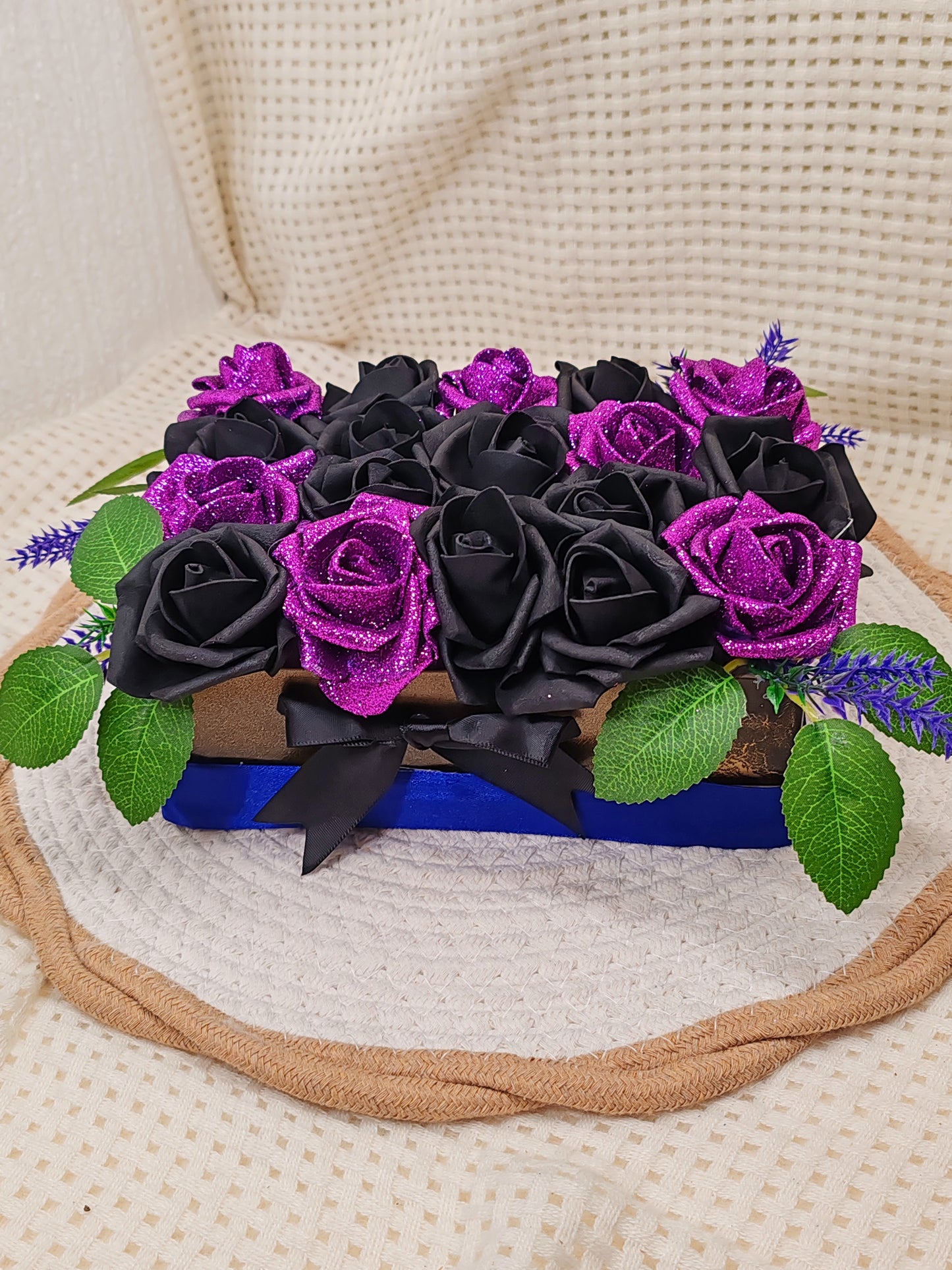 🌹 Boîte Florale Artisanale – Fait Main avec Roses en Mousse 🌹