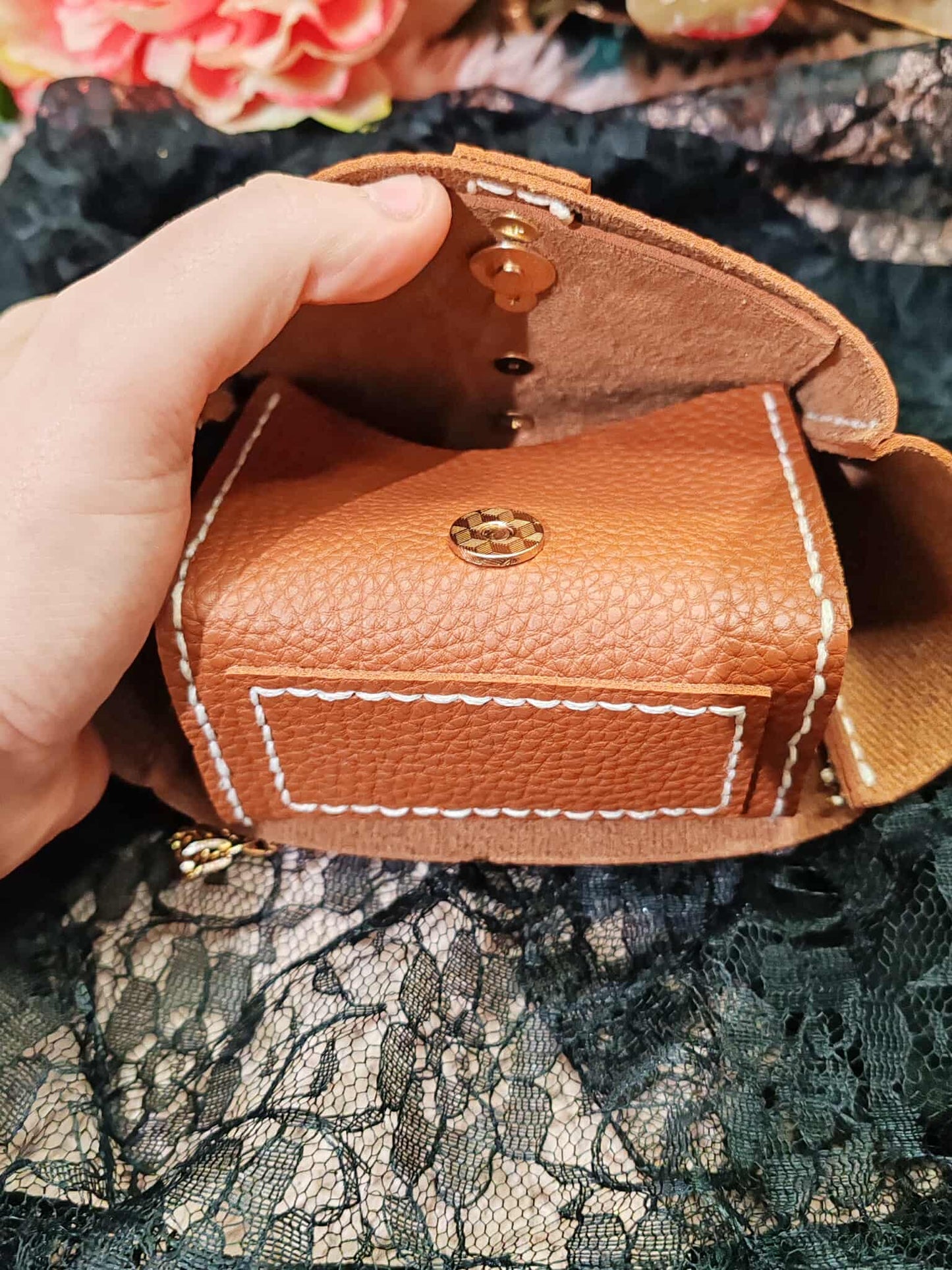 Pochette fourre-tout artisanale – Chic, unique et pratique !