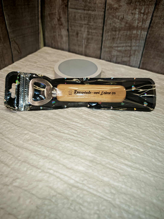 Décapsuleur gravé au laser