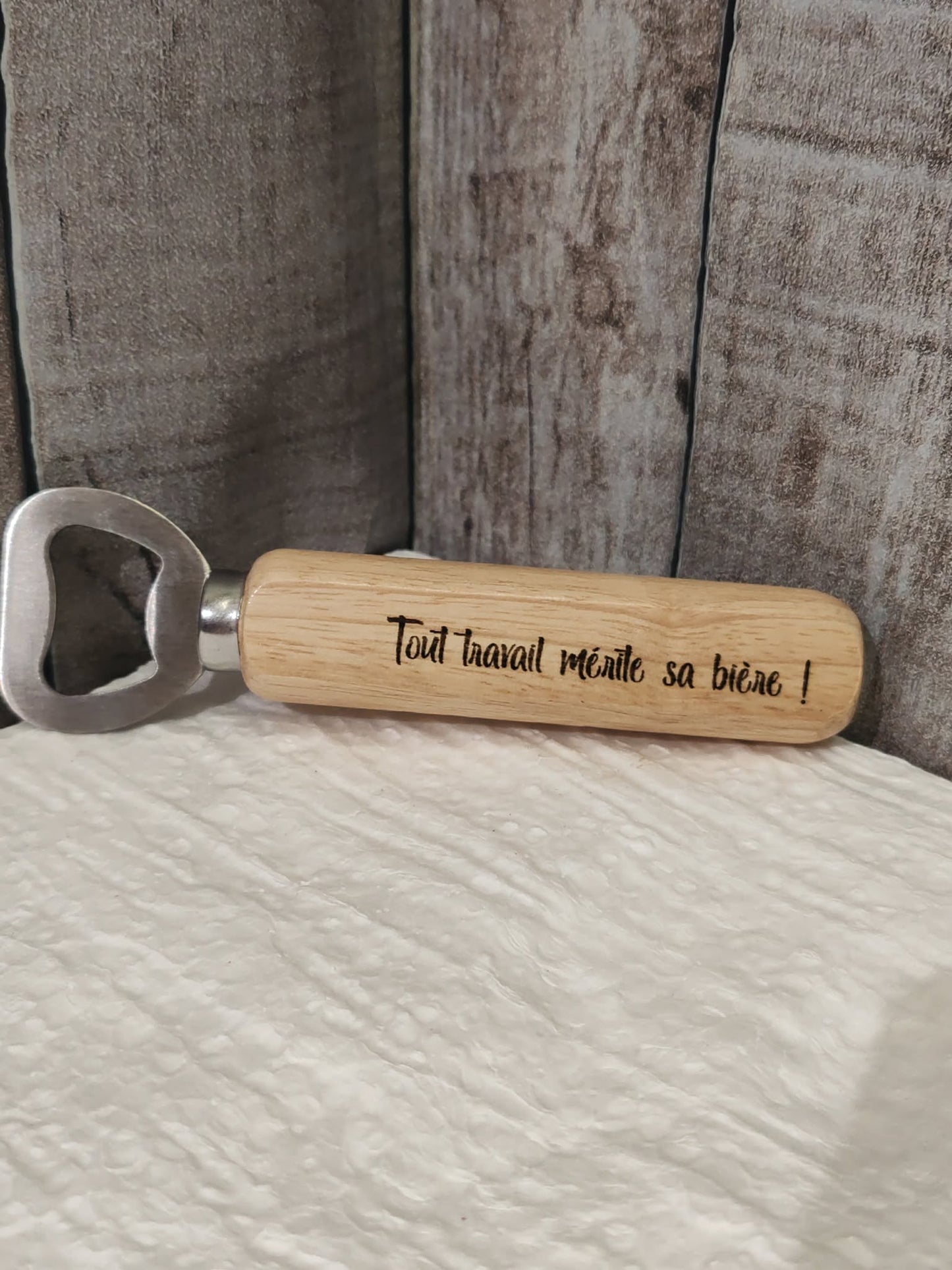 Décapsuleur gravé au laser