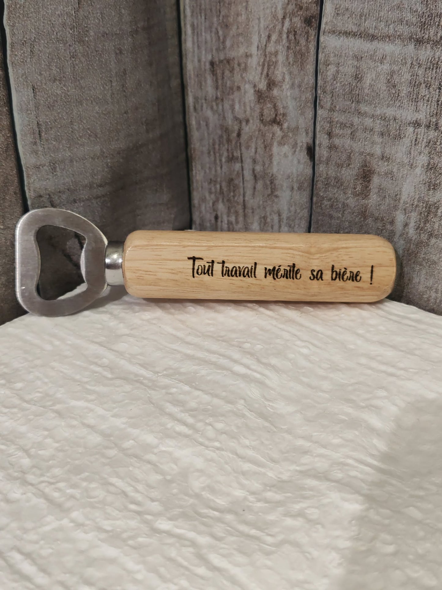 Décapsuleur gravé au laser