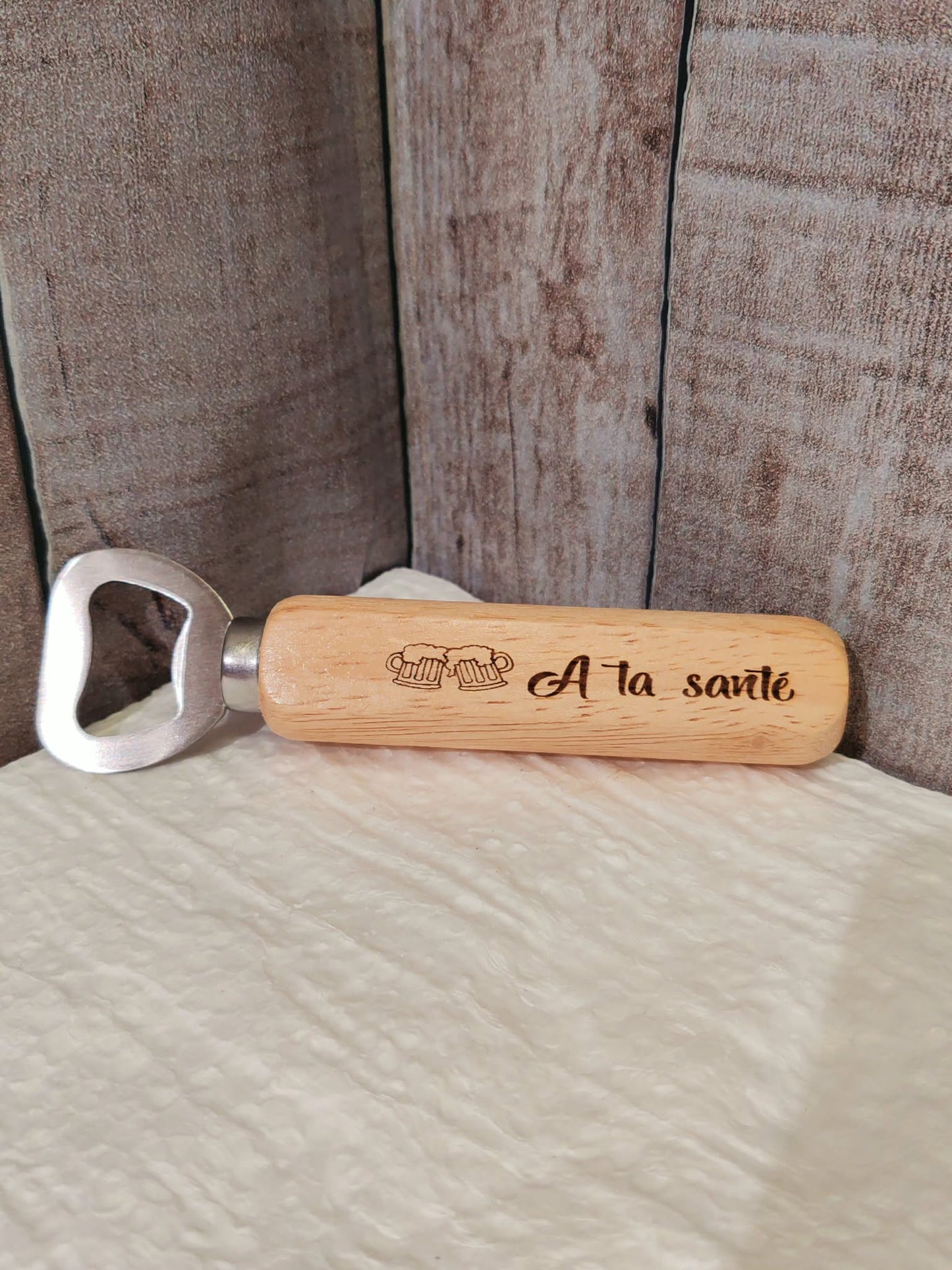 Décapsuleur gravé au laser