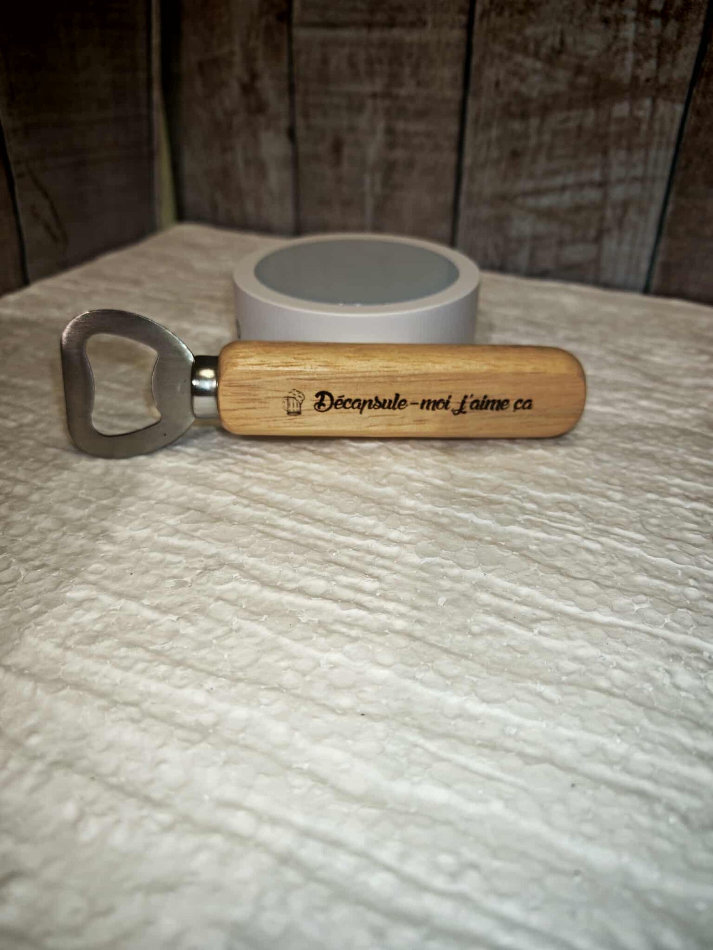 Décapsuleur gravé au laser