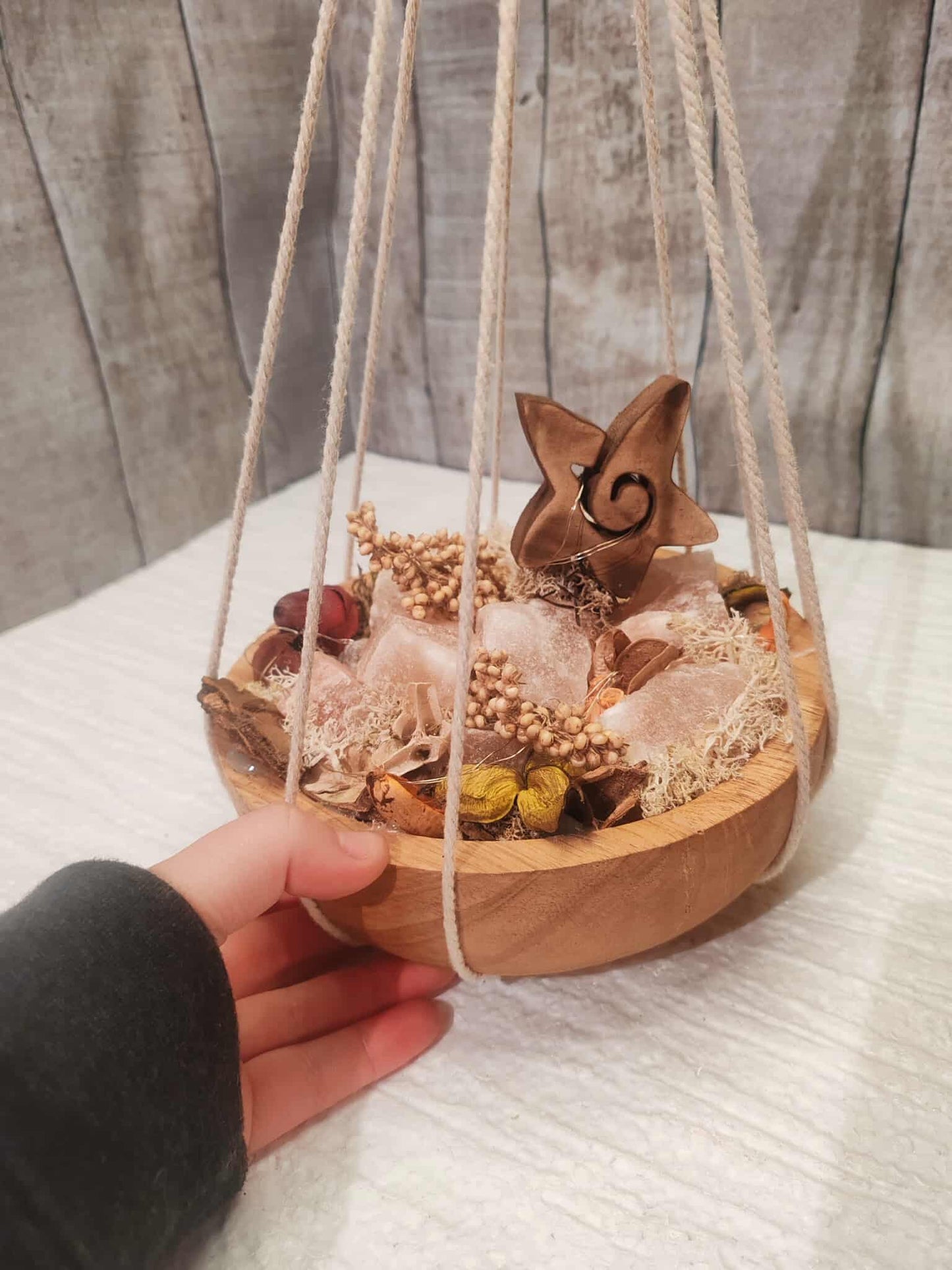 Suspension décorative artisanale avec véritables morceaux de sel rose de l’Himalaya