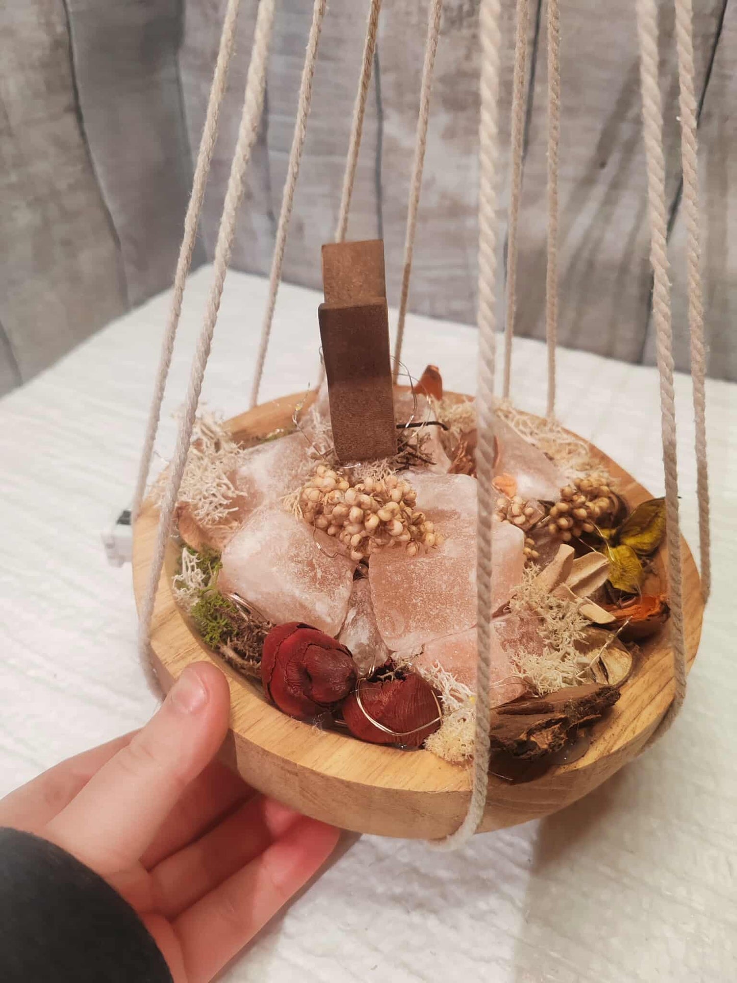 Suspension décorative artisanale avec véritables morceaux de sel rose de l’Himalaya