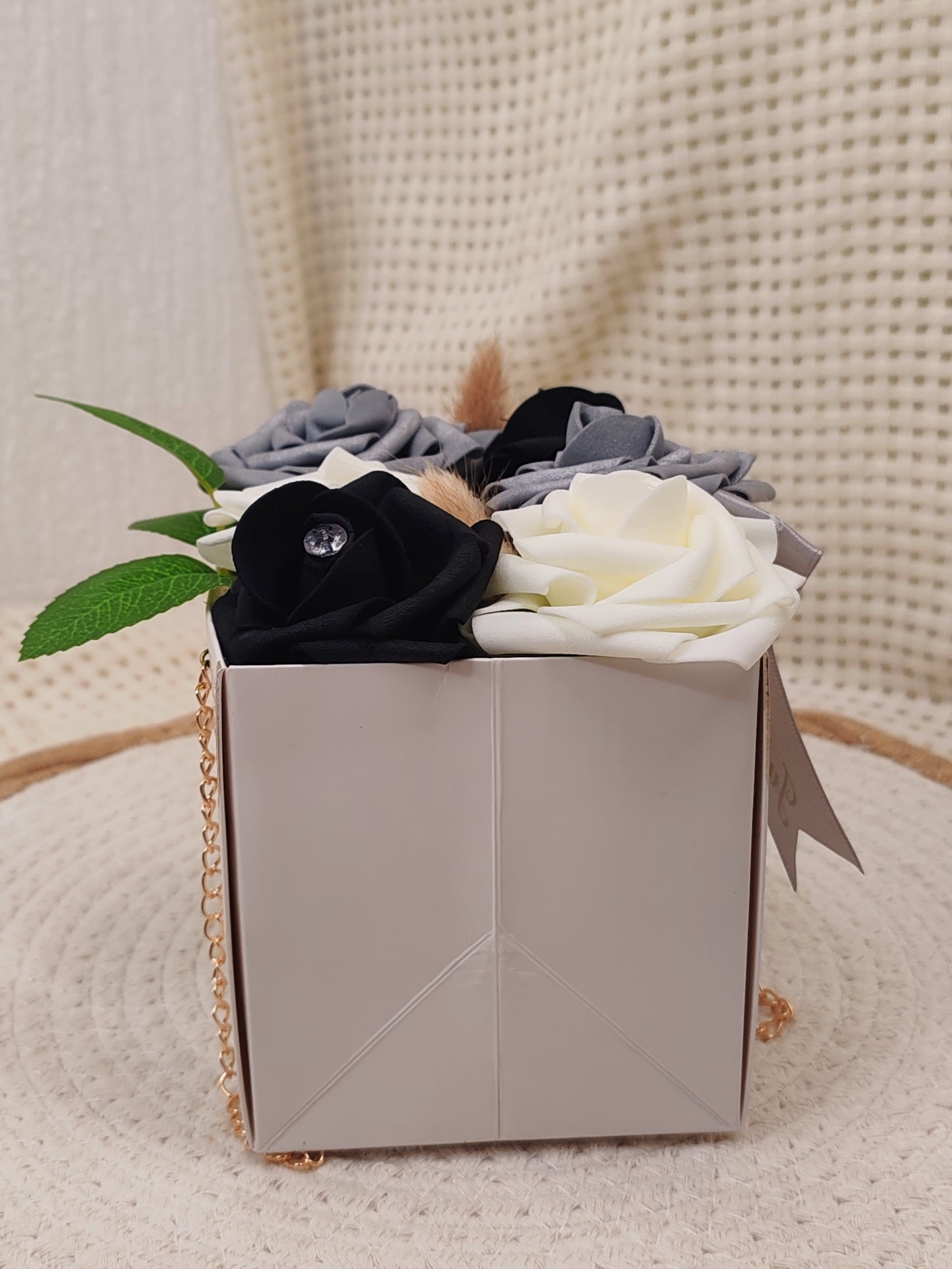 🌸 Box Florale “Sac à Main” – Création Artisanale Unique 🌸
