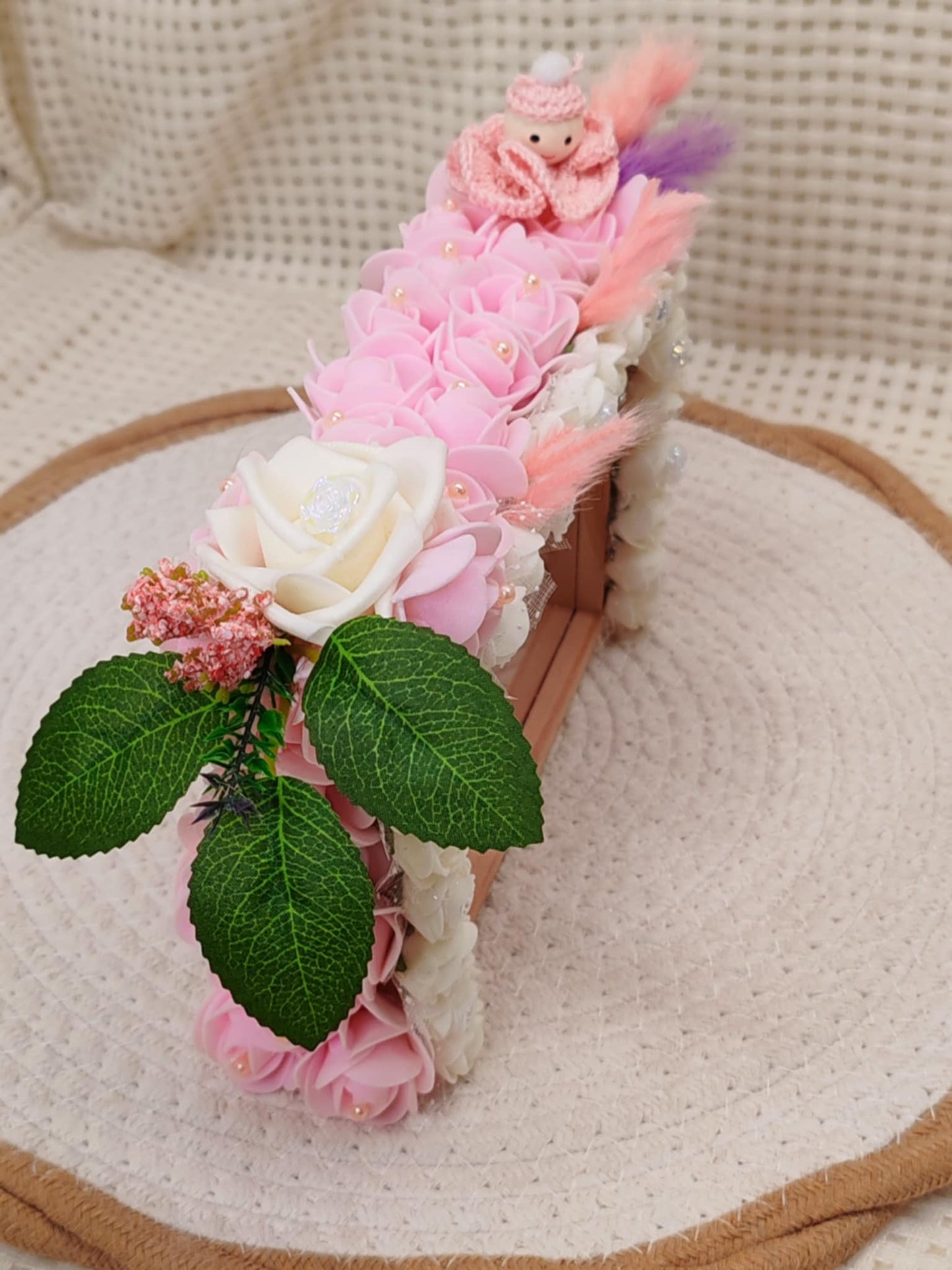 🌹 Joli Cadre Recouvert de Roses – Création Artisanale Unique 🌹