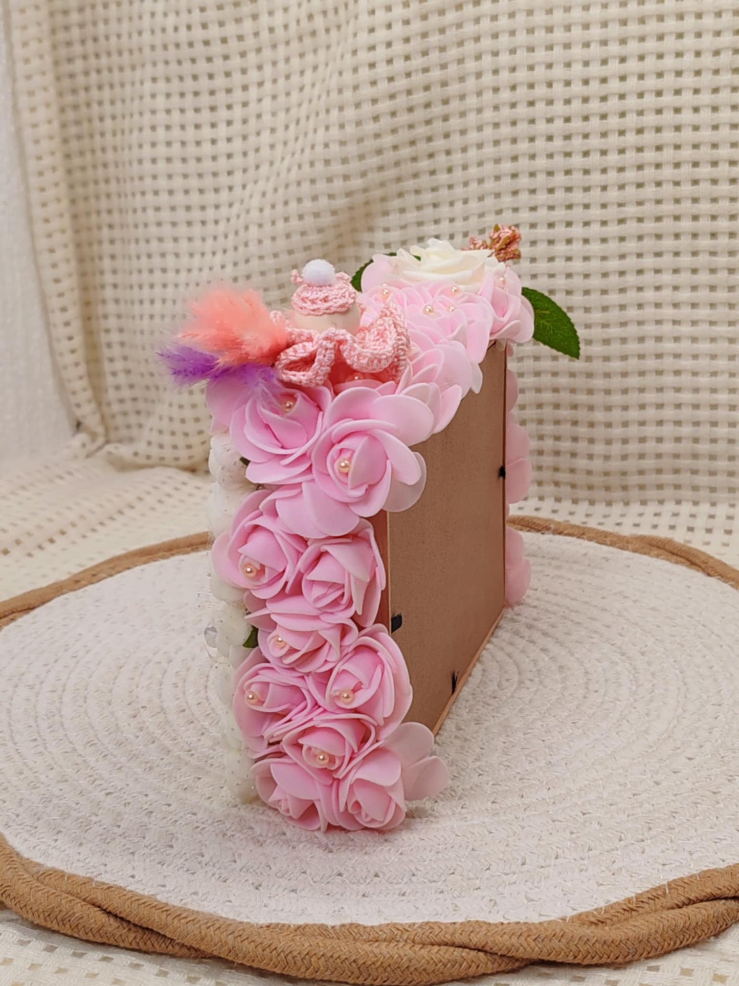 🌹 Joli Cadre Recouvert de Roses – Création Artisanale Unique 🌹