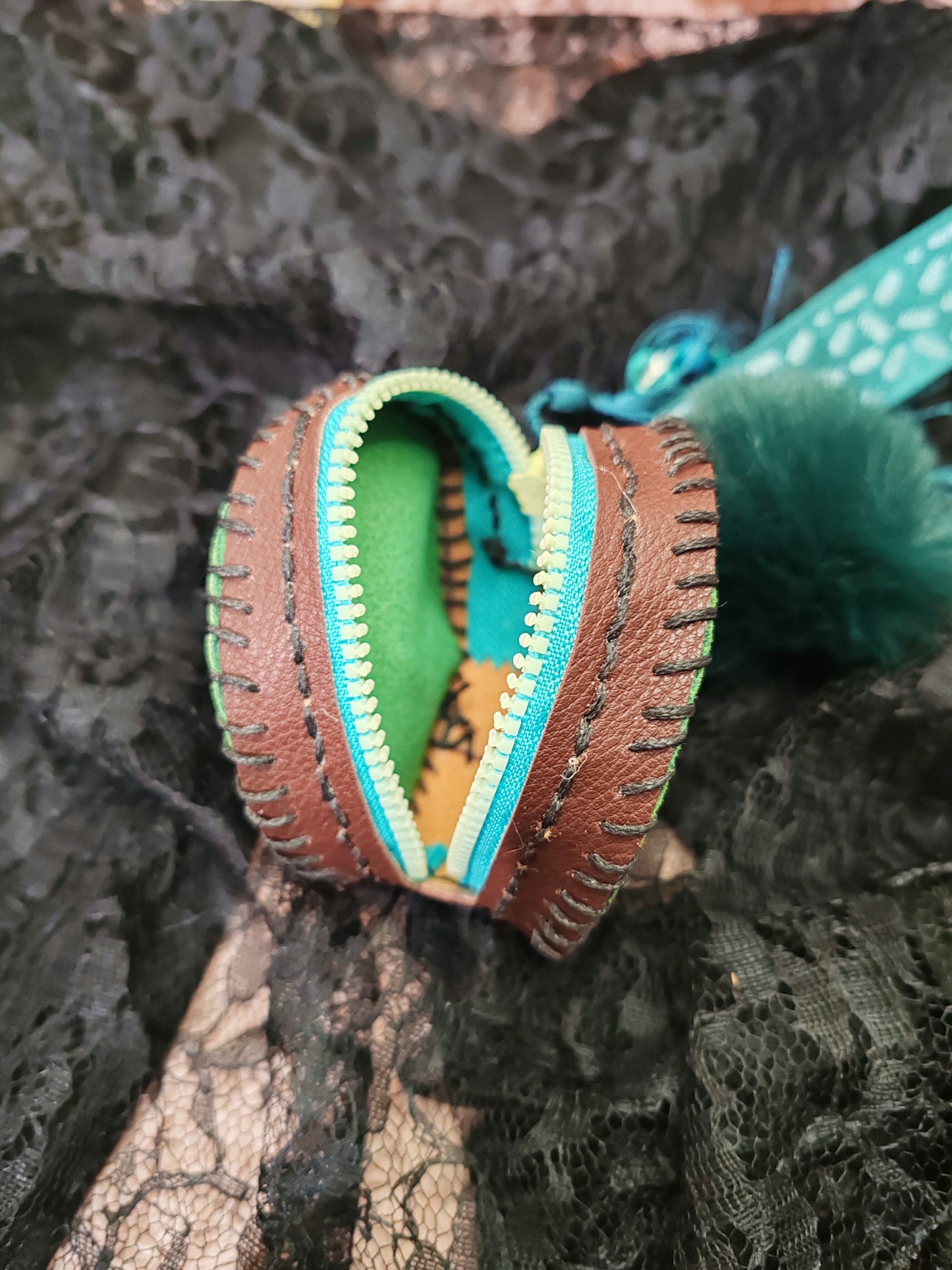 Porte-monnaie unique fait main ✨