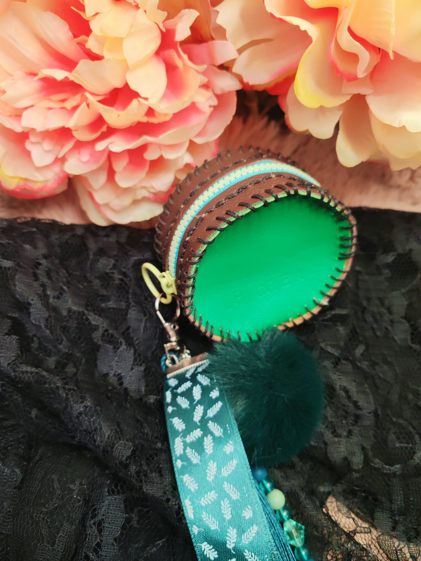 Porte-monnaie unique fait main ✨