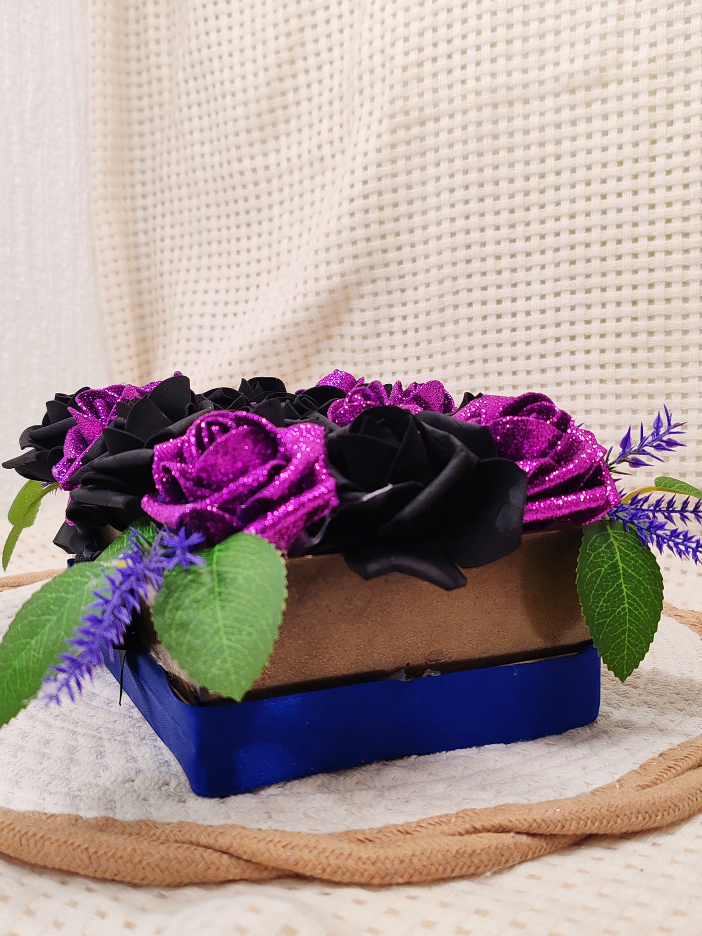 🌹 Boîte Florale Artisanale – Fait Main avec Roses en Mousse 🌹