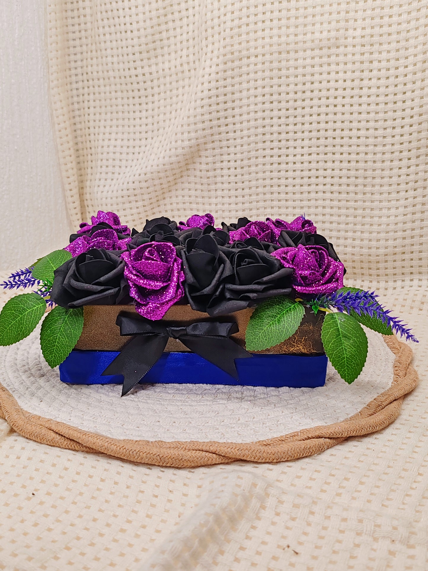 🌹 Boîte Florale Artisanale – Fait Main avec Roses en Mousse 🌹