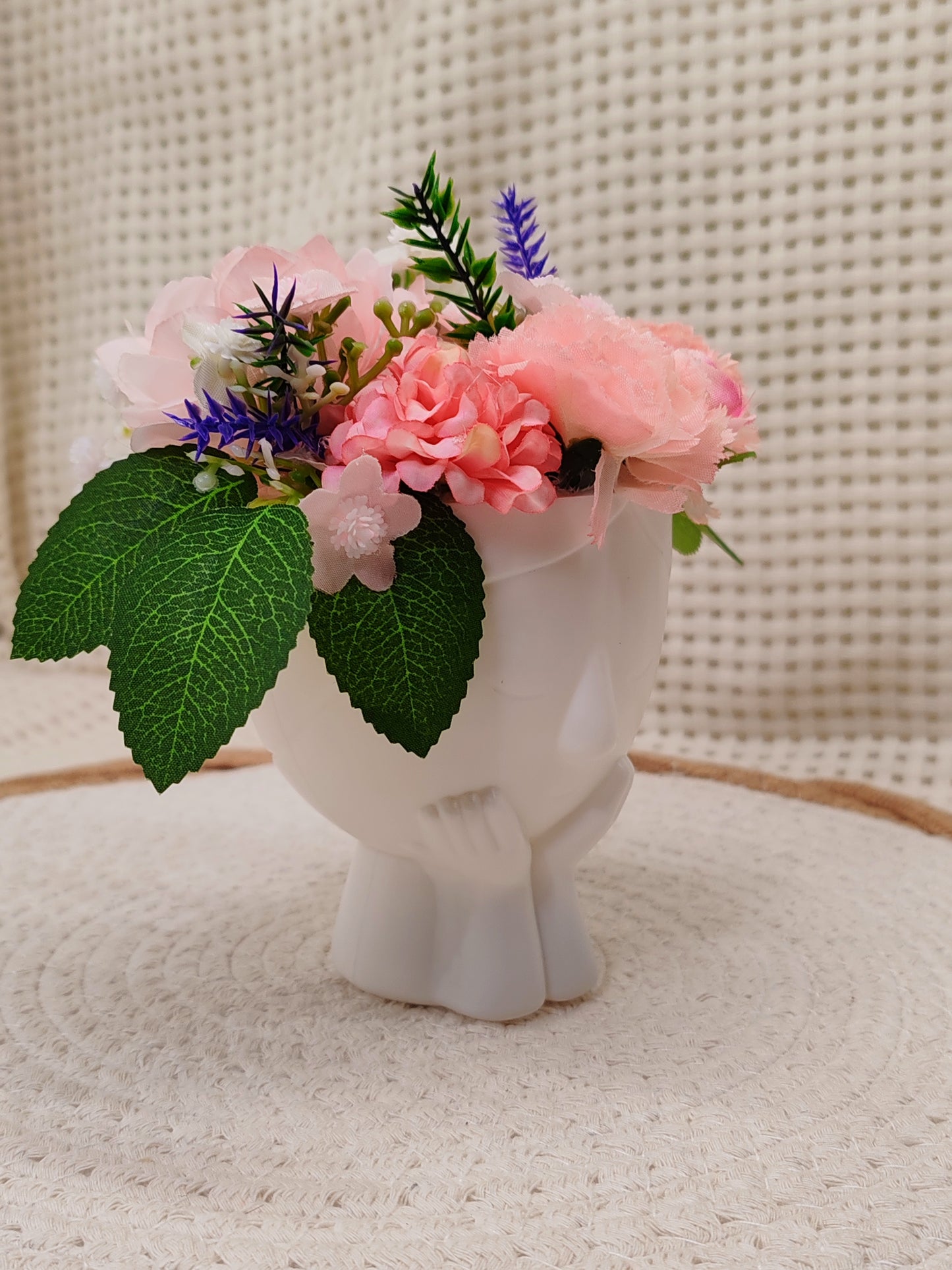 🌸✨ Décoration florale artisanale – Élégance en pot original ✨🌸