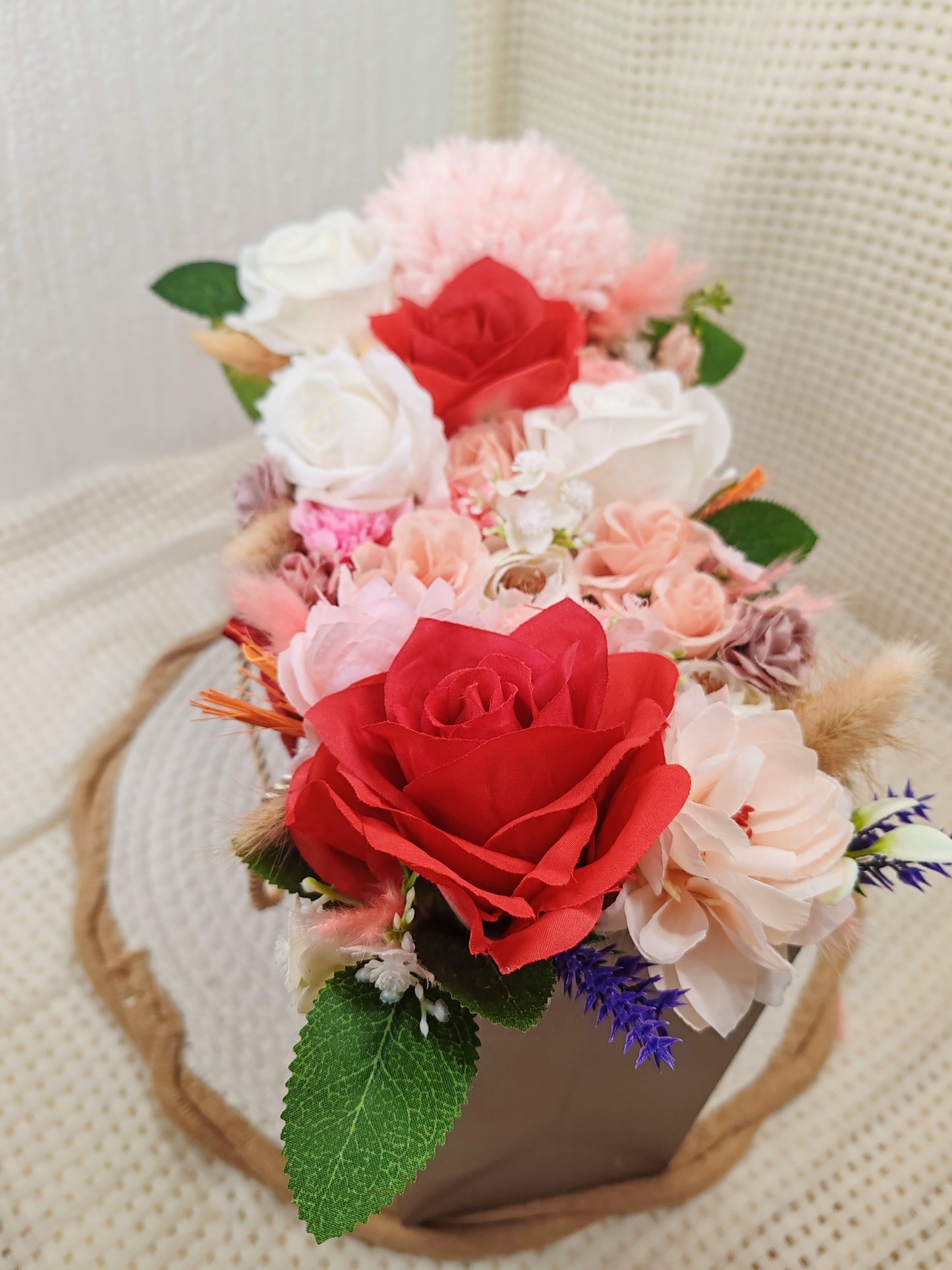 👜✨ Élégance florale dans un sac ✨🌸