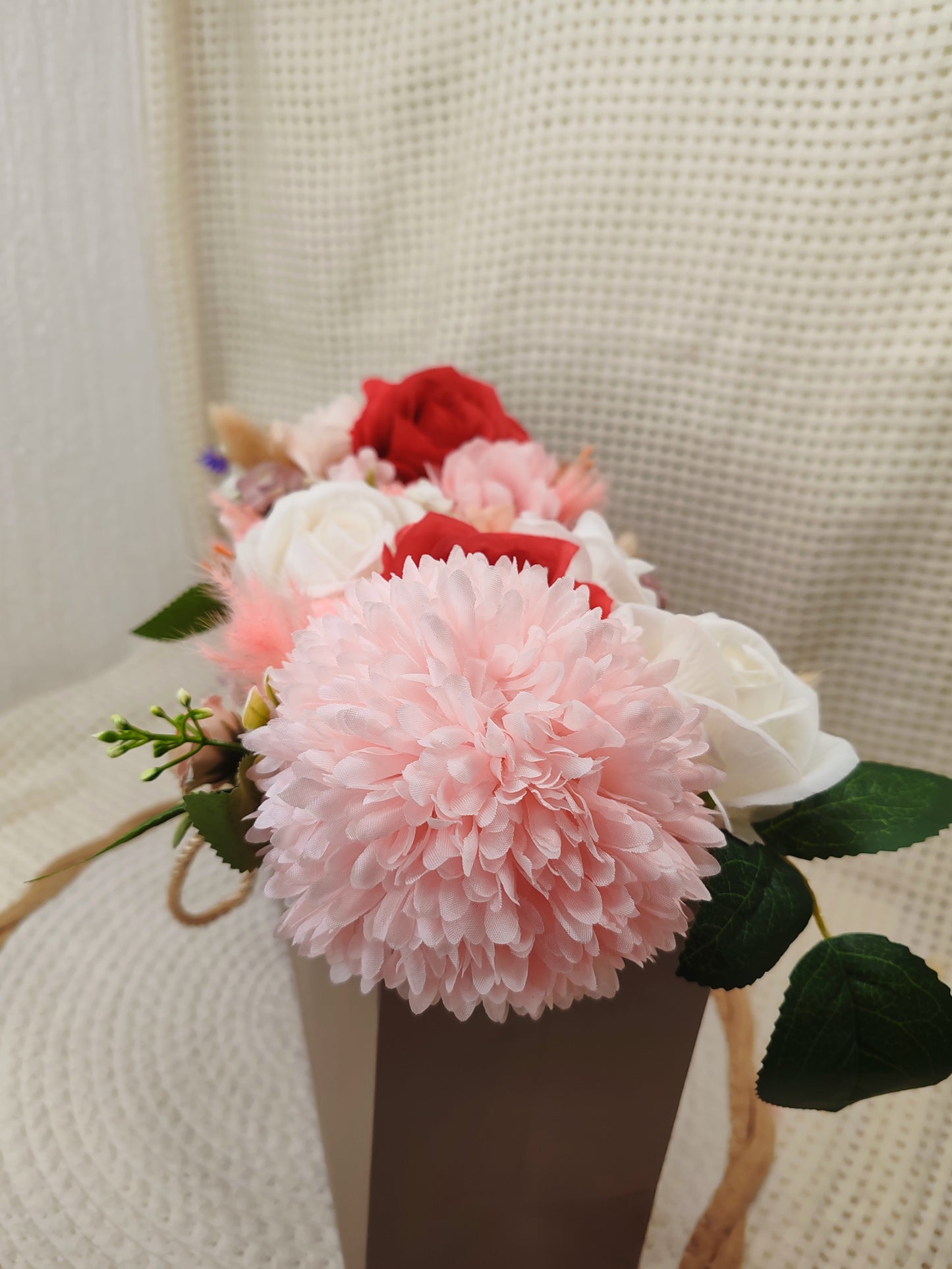 👜✨ Élégance florale dans un sac ✨🌸